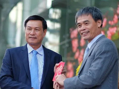 Kỳ 12: Coteccons nhượng bộ, CEO Nguyễn Sỹ Công xin rút, ông Bolat Duisenov, CEO Kusto Việt Nam và ông Herwig Guido H. Van Hove, CEO The8th được đề cử vào HĐQT trước thềm đại hội ngày 30 tháng 06